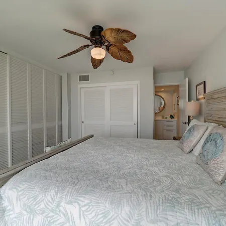 Island House Beachfront Condo Hotel Corpus Christi Exterior photo