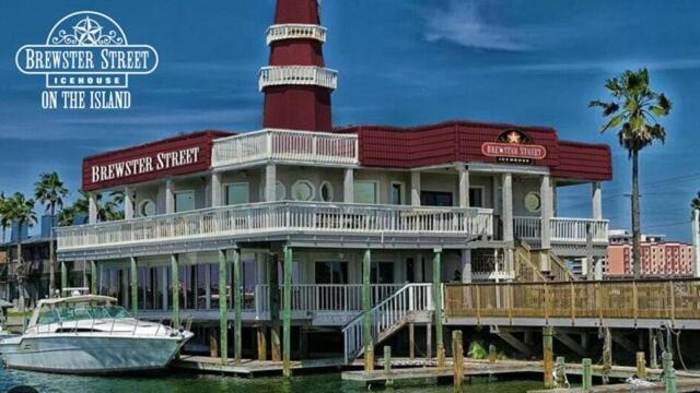 Island House Beachfront Hotel Corpus Christi