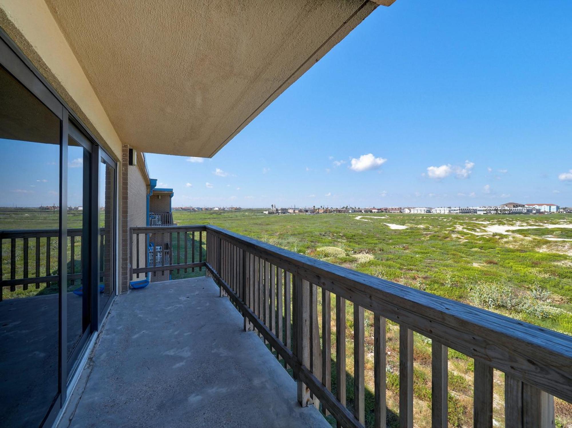 Island House Beachfront Corpus Christi