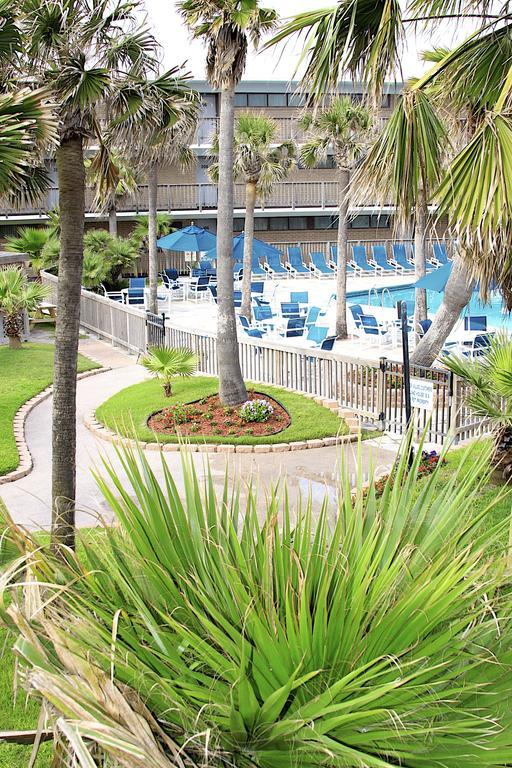 Hotel Island House Beachfront 3*